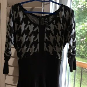 Vintage 1990s Unique Wool Dress, Point Zero. Black/Grey, Dolmen sleeves, US6